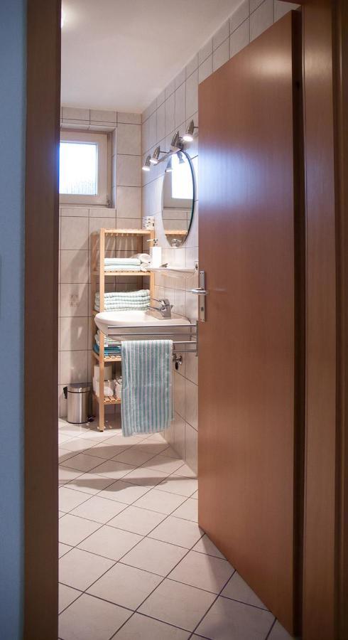 Gemuetliche Wohnung Mit Sonniger Terrasse Bietigheim-Bissingen Eksteriør billede
